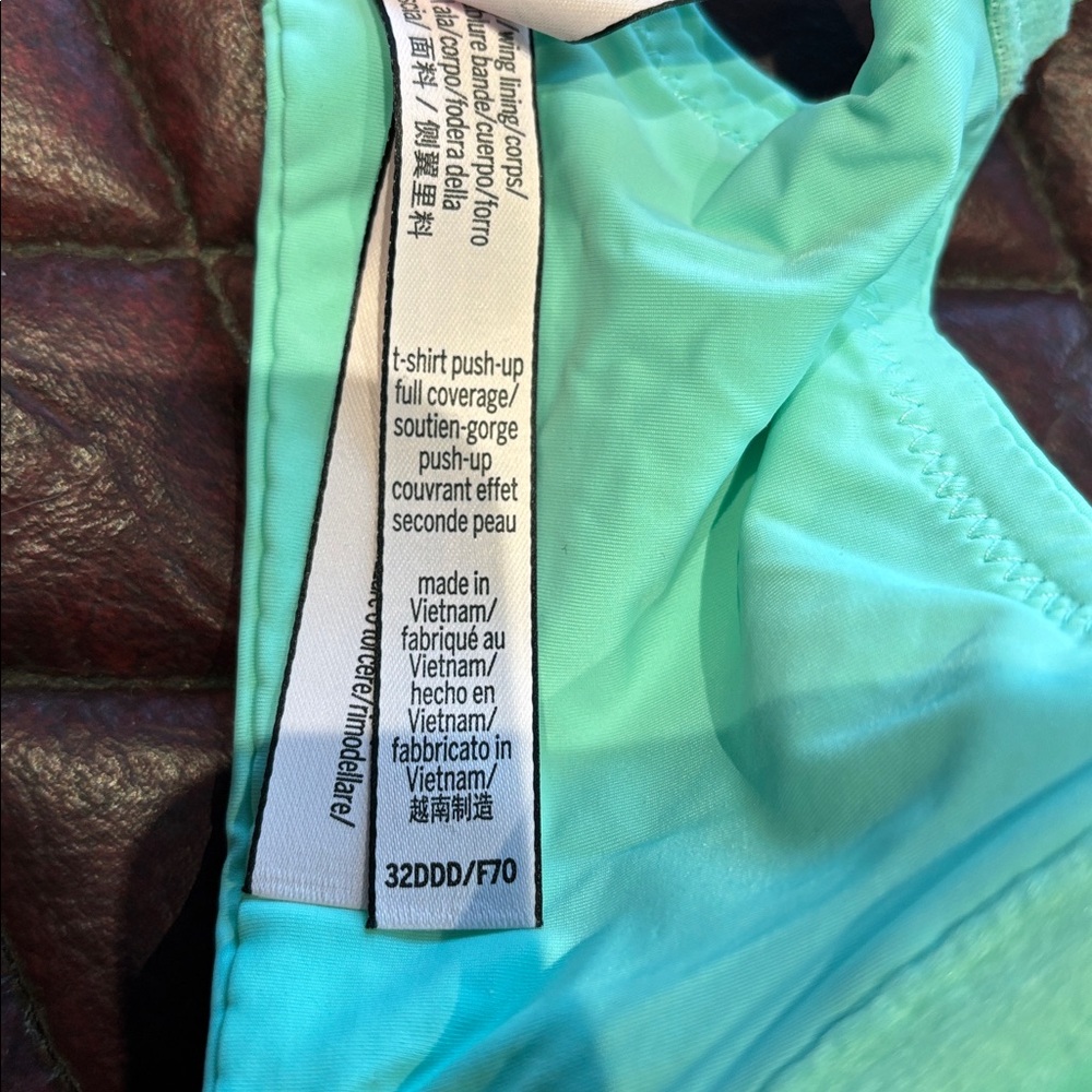 NWT Victorias Secret t-shirt push up full coverage Aqua Underwire Bra - Picture 3 of 4